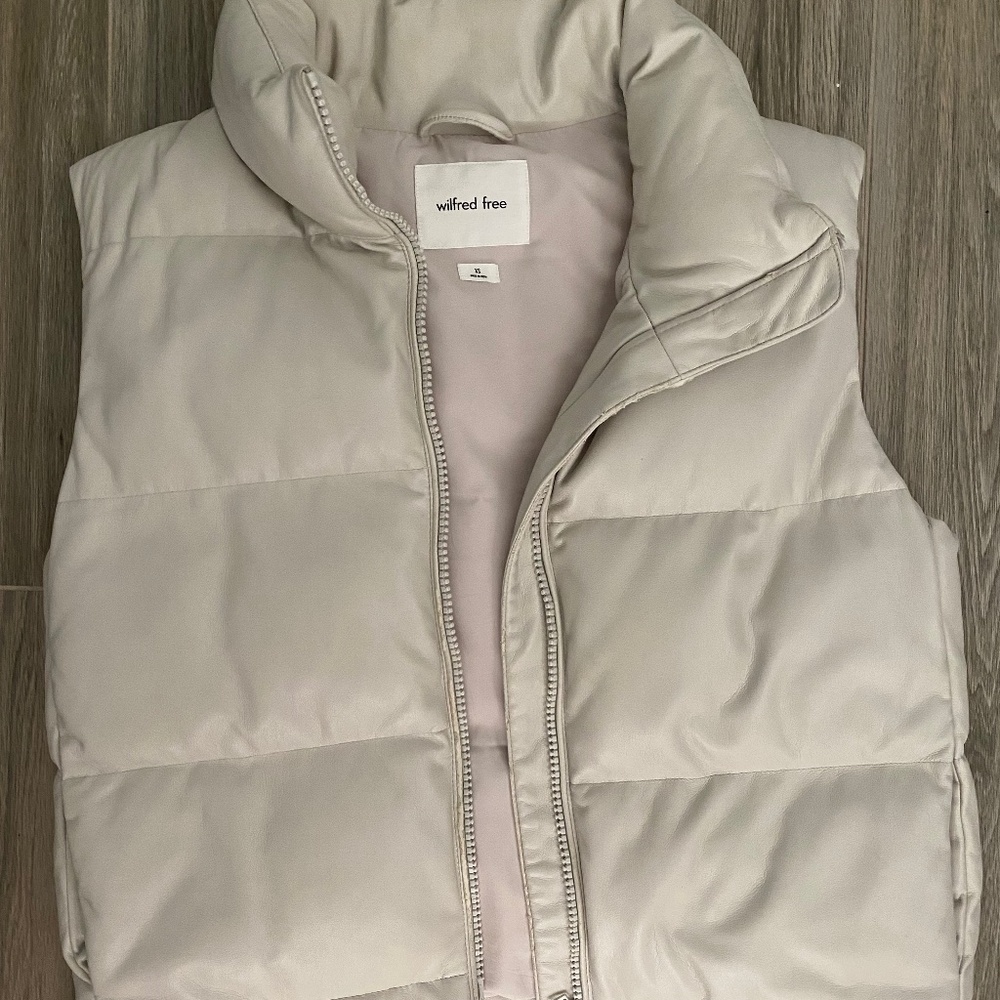 Wilfred Free Pleather Vest